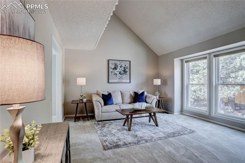 544 Anaconda Dr, Colorado Springs, CO 80919