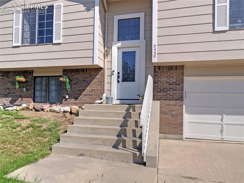 5440 Liano Dr, Colorado Springs, CO 80911