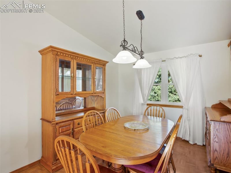 5440 Whimsical Dr, Colorado Springs, CO 80917