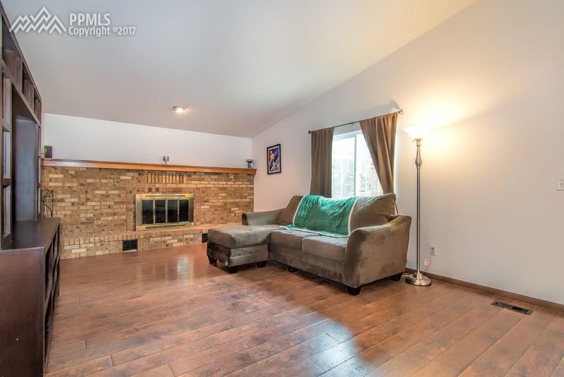 5441 S Buckskin Pass Dr, Colorado Springs, CO 80917