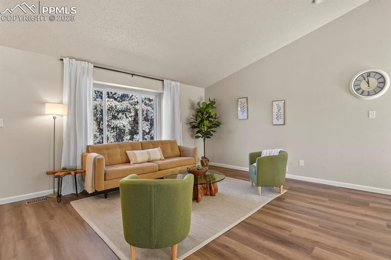 5441 Old Farm Cir, Colorado Springs, CO 80917