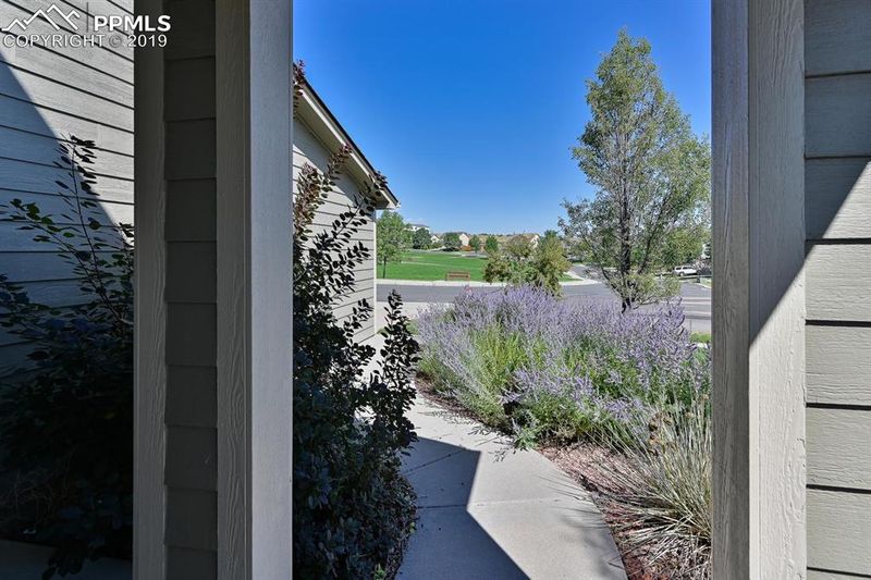5448 Rose Ridge Ln, Colorado Springs, CO 80917