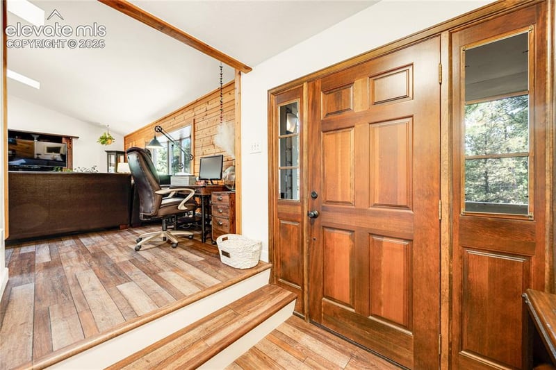 545 Tenderfoot Dr, Larkspur, CO 80118