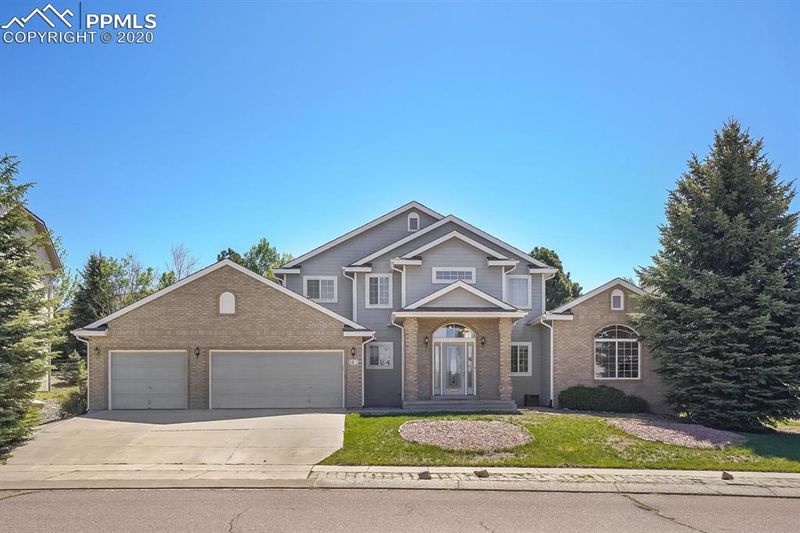 5455 Saddle Rock Rd, Colorado Springs, CO 80918