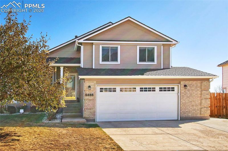 5465 Backglen Dr, Colorado Springs, CO 80906