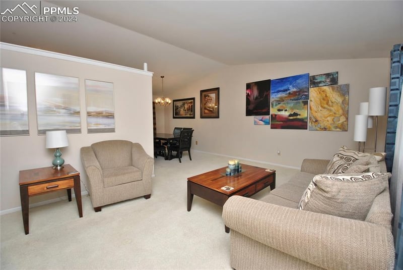 5465 Gunshot Pass Dr, Colorado Springs, CO 80917