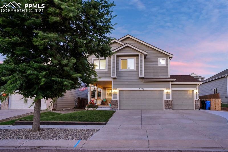 5473 Statute Dr, Colorado Springs, CO 80922