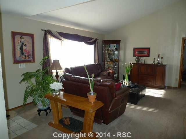 5480 Heatherhill Dr, Colorado Springs, CO 80915