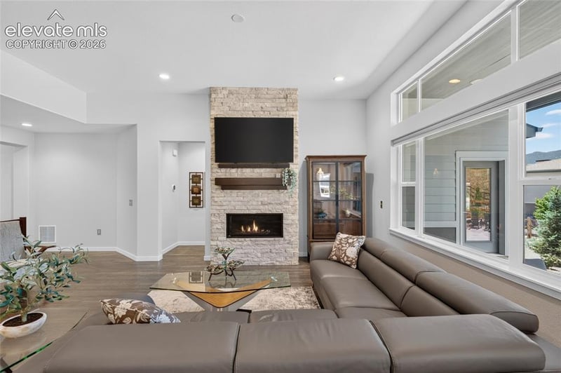 5486 Mesa Top Dr, Monument, CO 80132