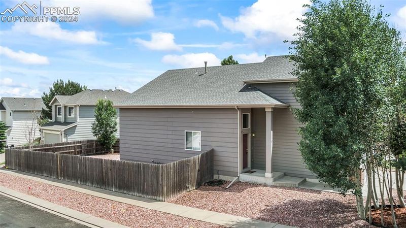 5487 Stetson Meadows Dr, Colorado Springs, CO 80922