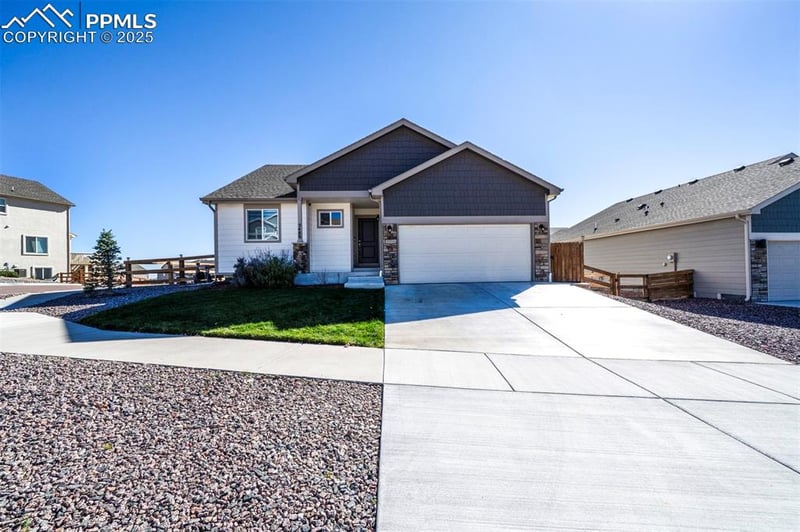 5489 Makalu Dr, Colorado Springs, CO 80924