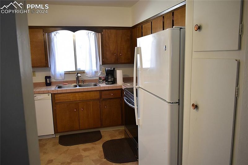 549 Griffith Way, Colorado Springs, CO 80911