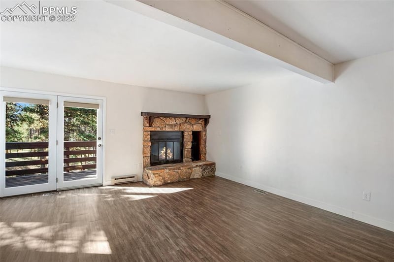550 Greenway Ct #D, Woodland Park, CO 80863