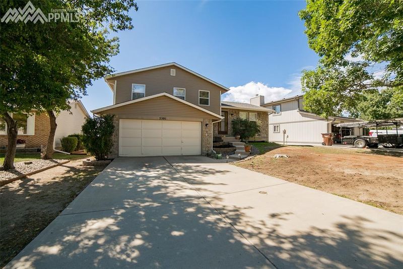5501 Mosquito Pass Dr, Colorado Springs, CO 80917