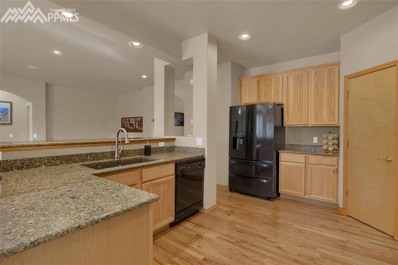 5501 Whiskey River Dr, Colorado Springs, CO 80923