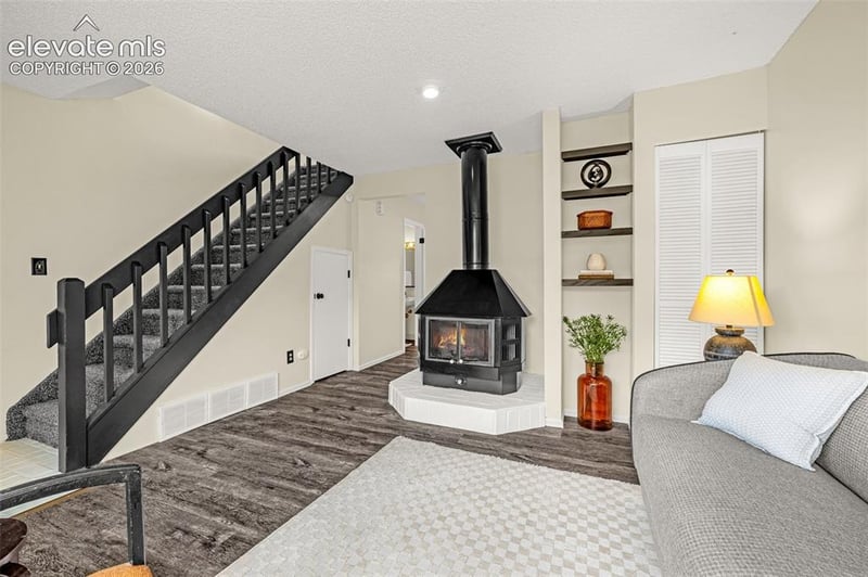 5509 Mansfield Ct, Colorado Springs, CO 80918