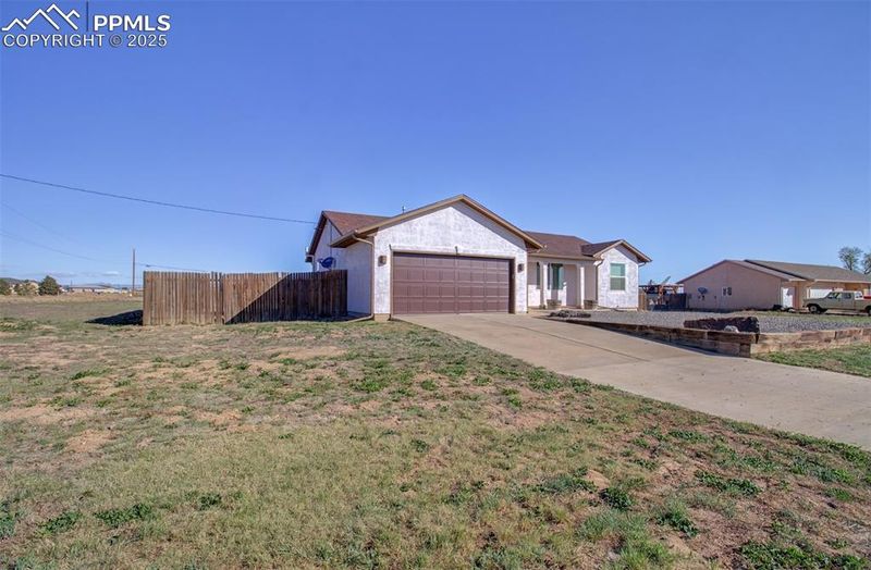 551 N Boyero Ave, Pueblo, CO 81007