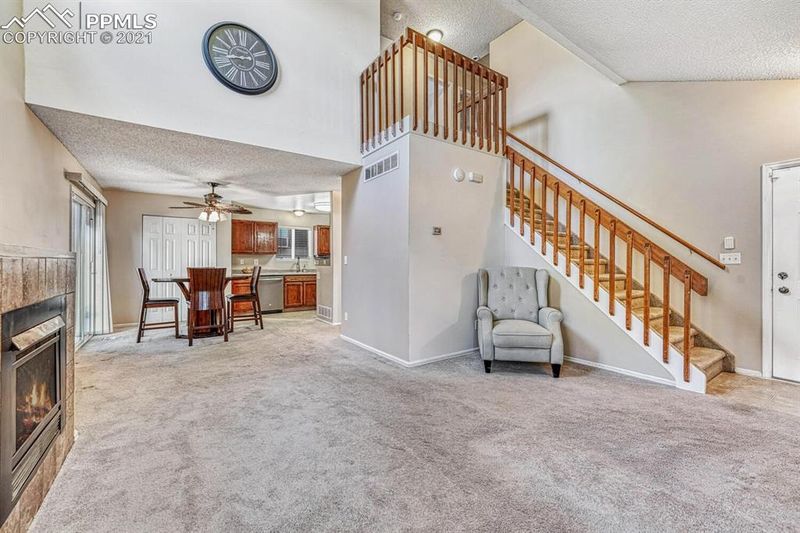 5515 Jennifer Ln, Colorado Springs, CO 80917