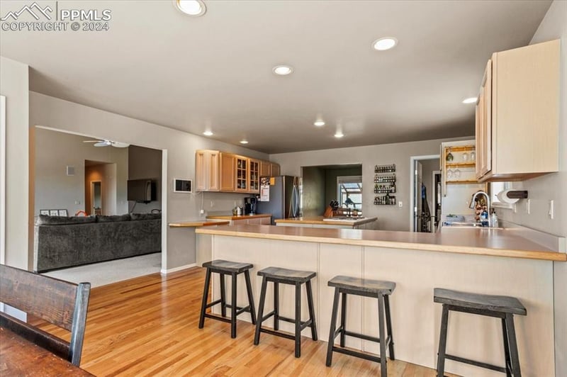 5520 Barrett Rd, Colorado Springs, CO 80926