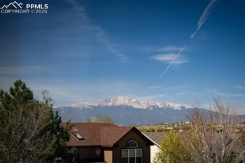 5521 Calamity Jane Ln, Colorado Springs, CO 80923