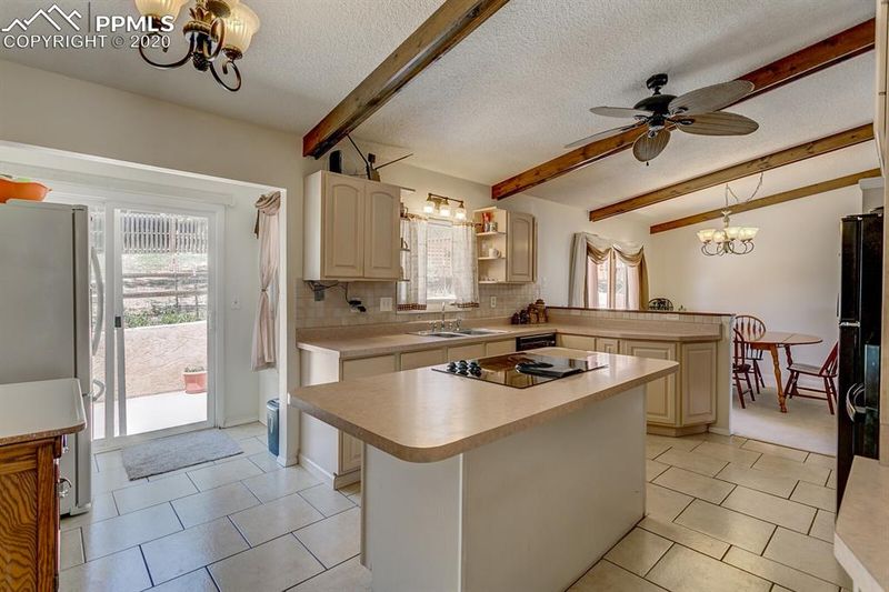 5521 Galena Pl, Colorado Springs, CO 80918