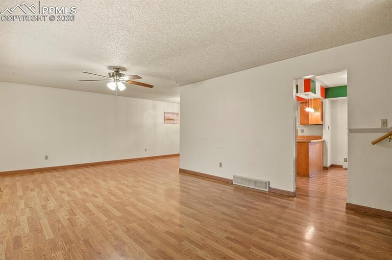 5523 Wilkerson Pass Dr, Colorado Springs, CO 80917