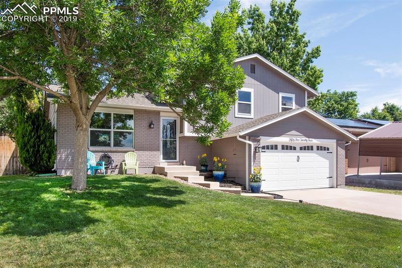 5524 Gunshot Pass Dr, Colorado Springs, CO 80917