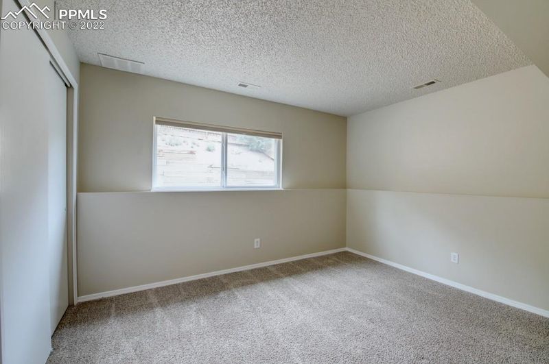5530 Montgomery Ter, Colorado Springs, CO 80917