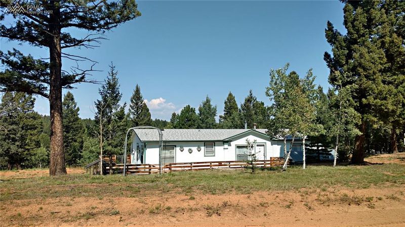 5530 Skycrest Dr, Divide, CO 80816