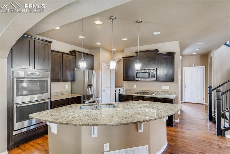 5532 Blue Moon Dr, Colorado Springs, CO 80924