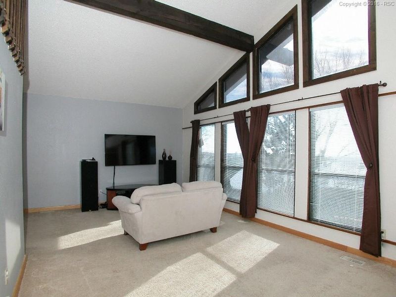 5533 Saddle Rock Trl, Colorado Springs, CO 80918