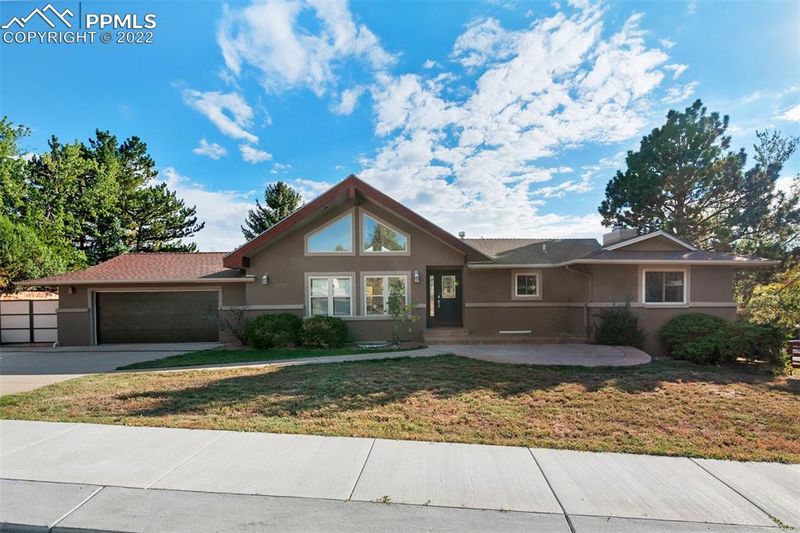 5535 Winterset Pl, Colorado Springs, CO 80918