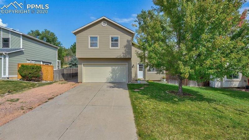 5540 Sacramento Pl, Colorado Springs, CO 80917