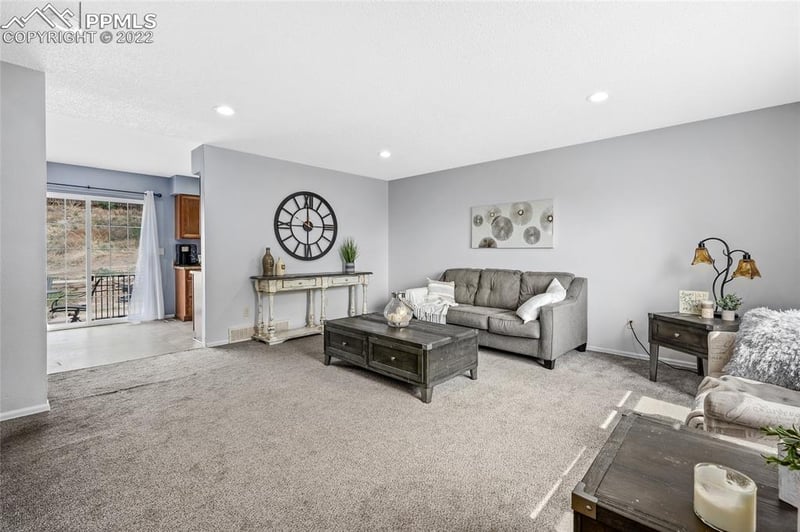 5542 Wilkerson Pass Dr, Colorado Springs, CO 80917
