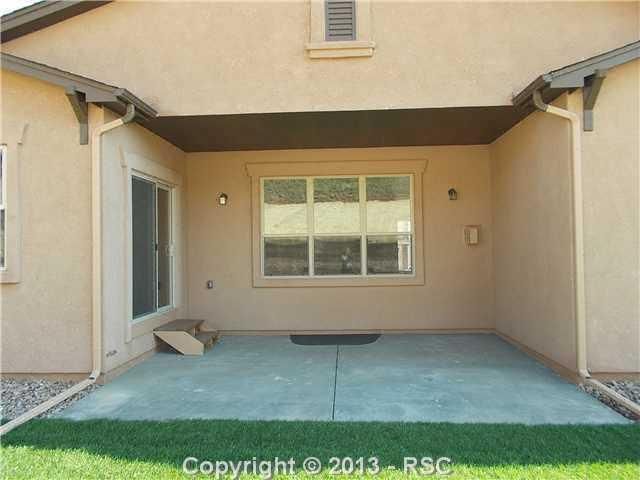 5548 Vantage Vista Dr, Colorado Springs, CO 80919