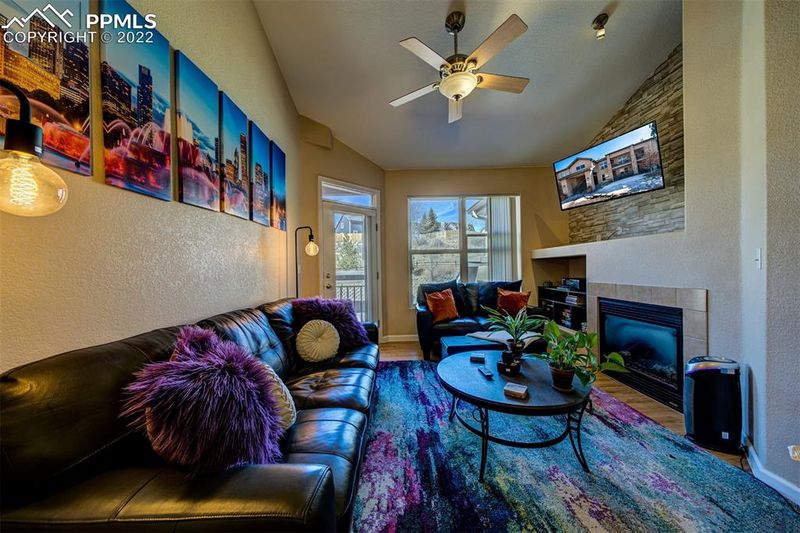 555 Cougar Bluff Point #207, Colorado Springs, CO 80906