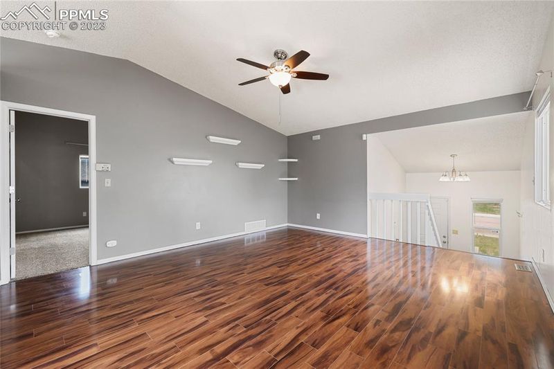 555 Upton Dr, Colorado Springs, CO 80911