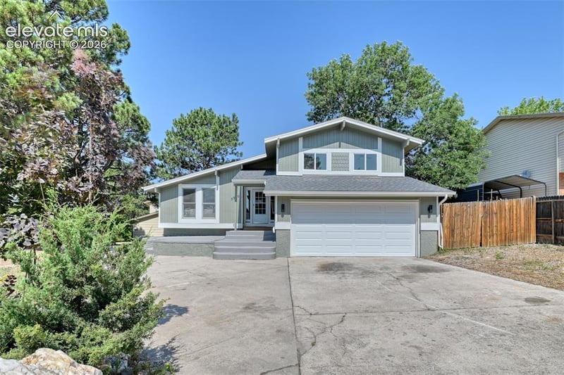 5550 Del Paz Dr, Colorado Springs, CO 80918