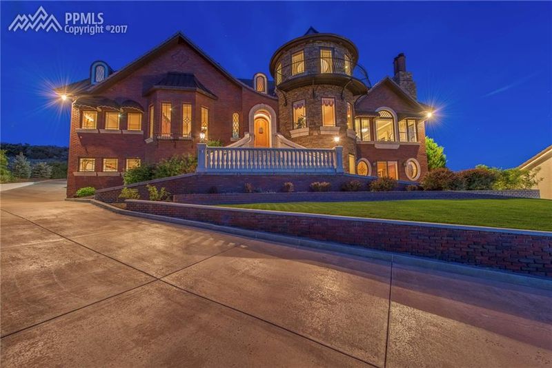 5555 Canvasback Ct, Colorado Springs, CO 80918
