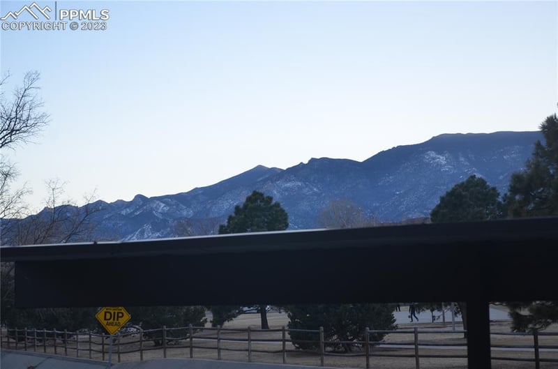 5557 Tamworth Dr, Colorado Springs, CO 80919