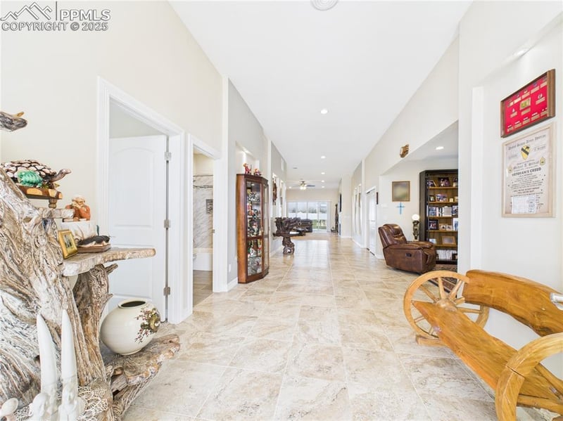 557 S Archdale Dr, Pueblo, CO 81007