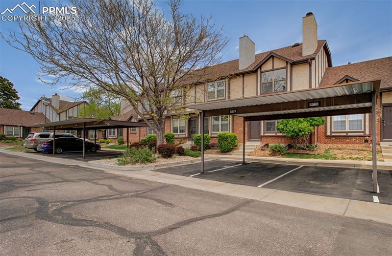 5573 Tamworth Dr, Colorado Springs, CO 80919