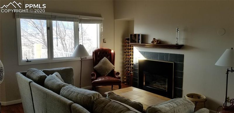 558 Observatory Dr, Colorado Springs, CO 80904