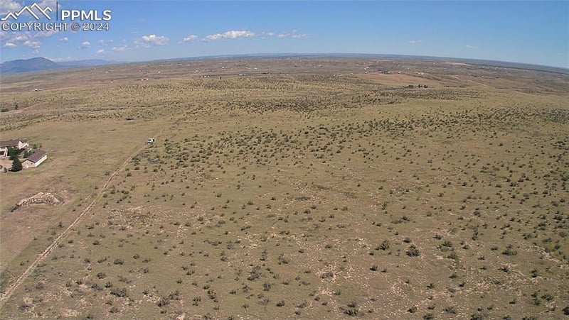 5581 Antelope Rd, Pueblo, CO 81008