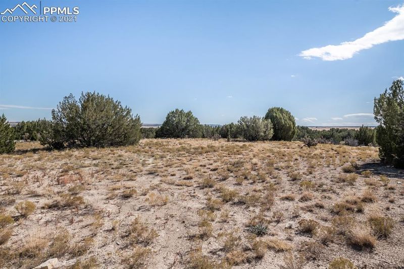 5581 Eagle Feather Ln, Pueblo, CO 81004