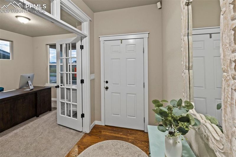 5587 Wolf Village Dr, Colorado Springs, CO 80924