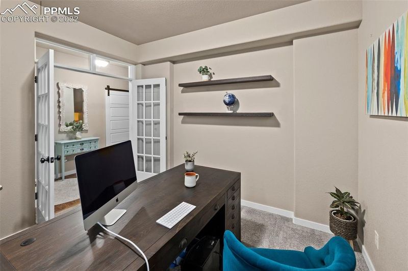 5587 Wolf Village Dr, Colorado Springs, CO 80924