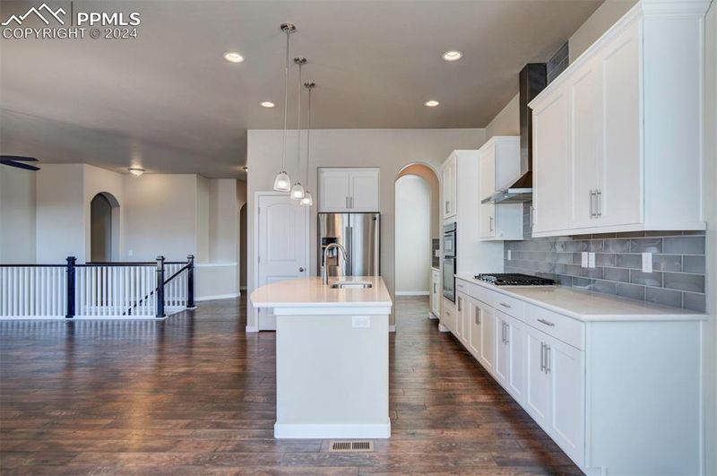5595 Thurber Dr, Colorado Springs, CO 80924
