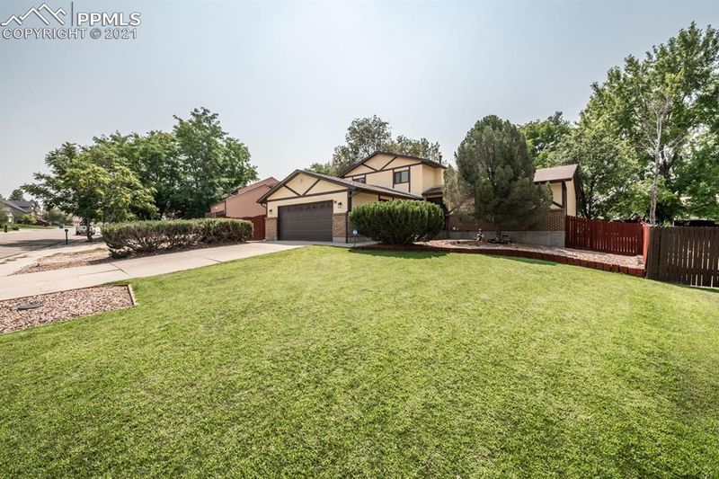 56 Ironweed Dr, Pueblo, CO 81001