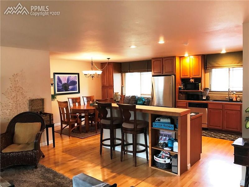 560 Big Sky Ct, Colorado Springs, CO 80919